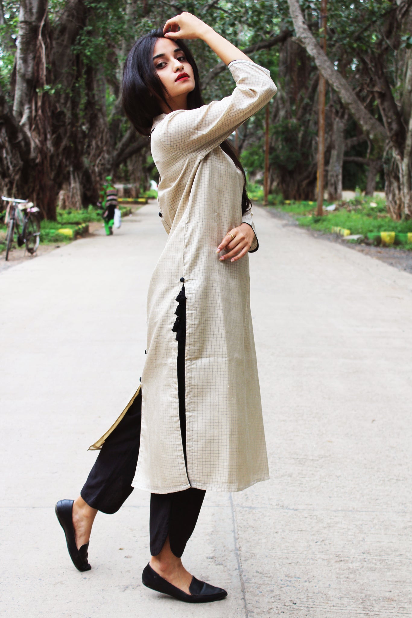 Back Button Down Mangalgiri Cotton Kurta