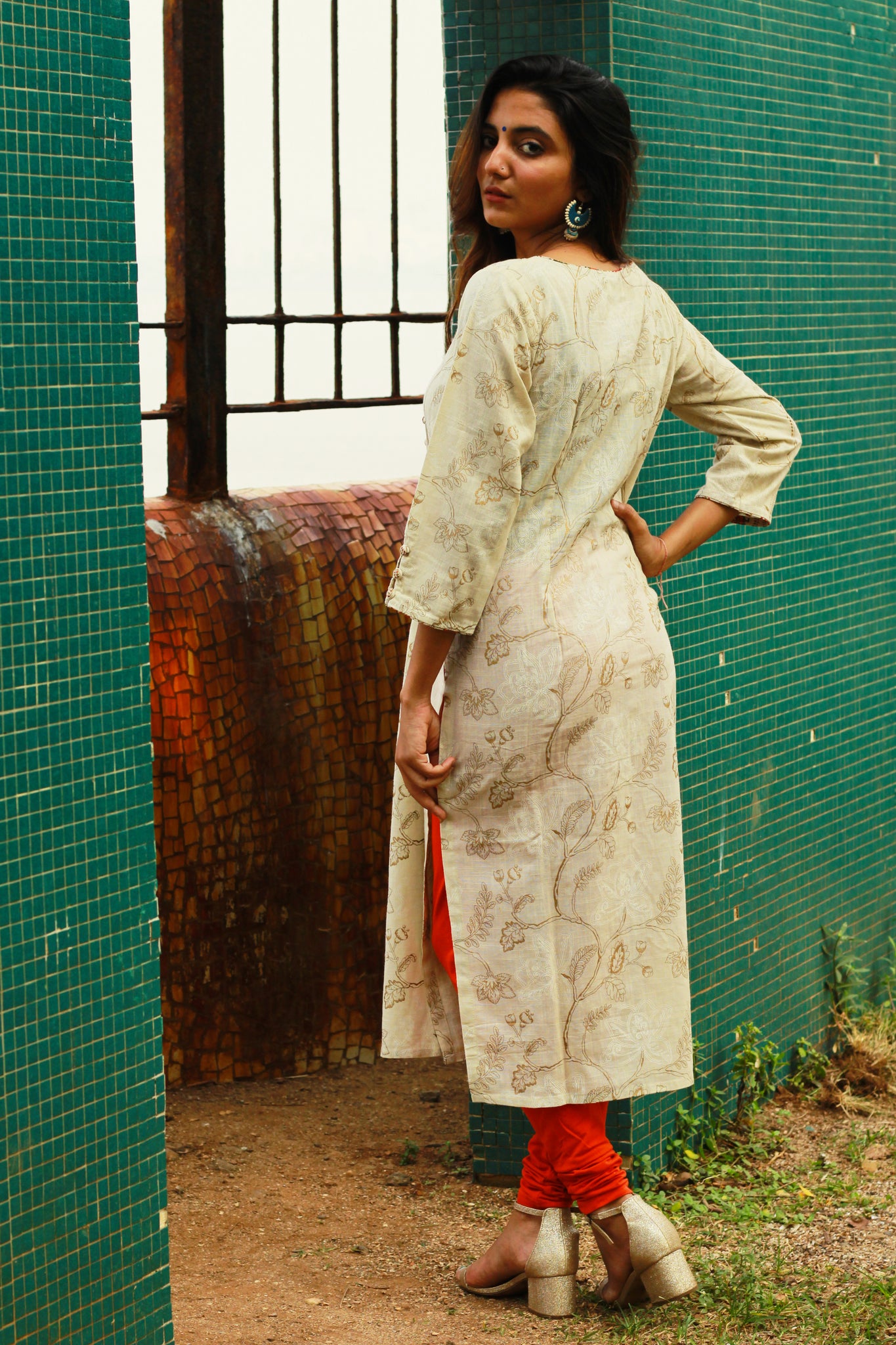 Ivory Floral Print Kurta