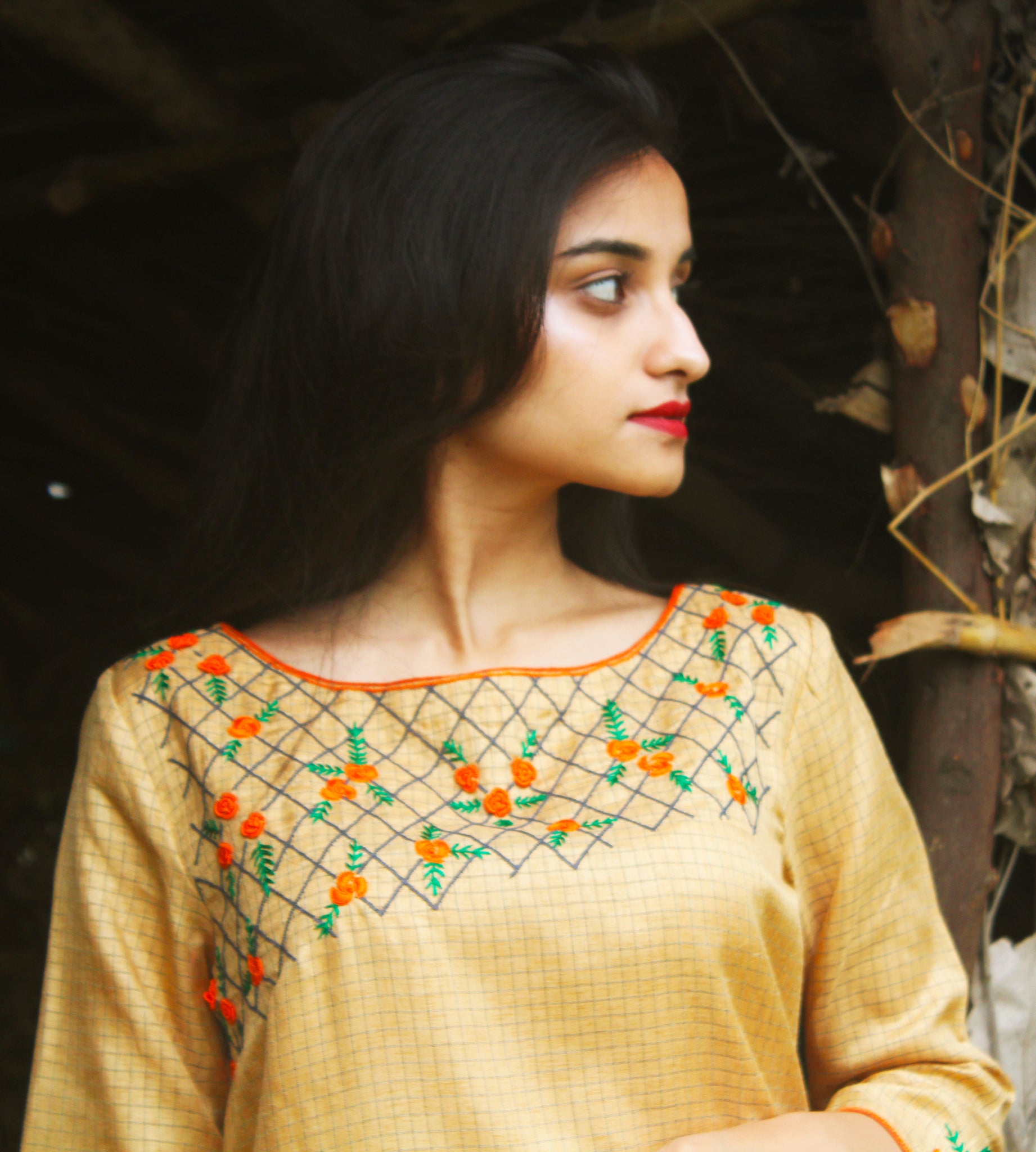 Rose Embroidery Mangalgiri Cotton Kurta