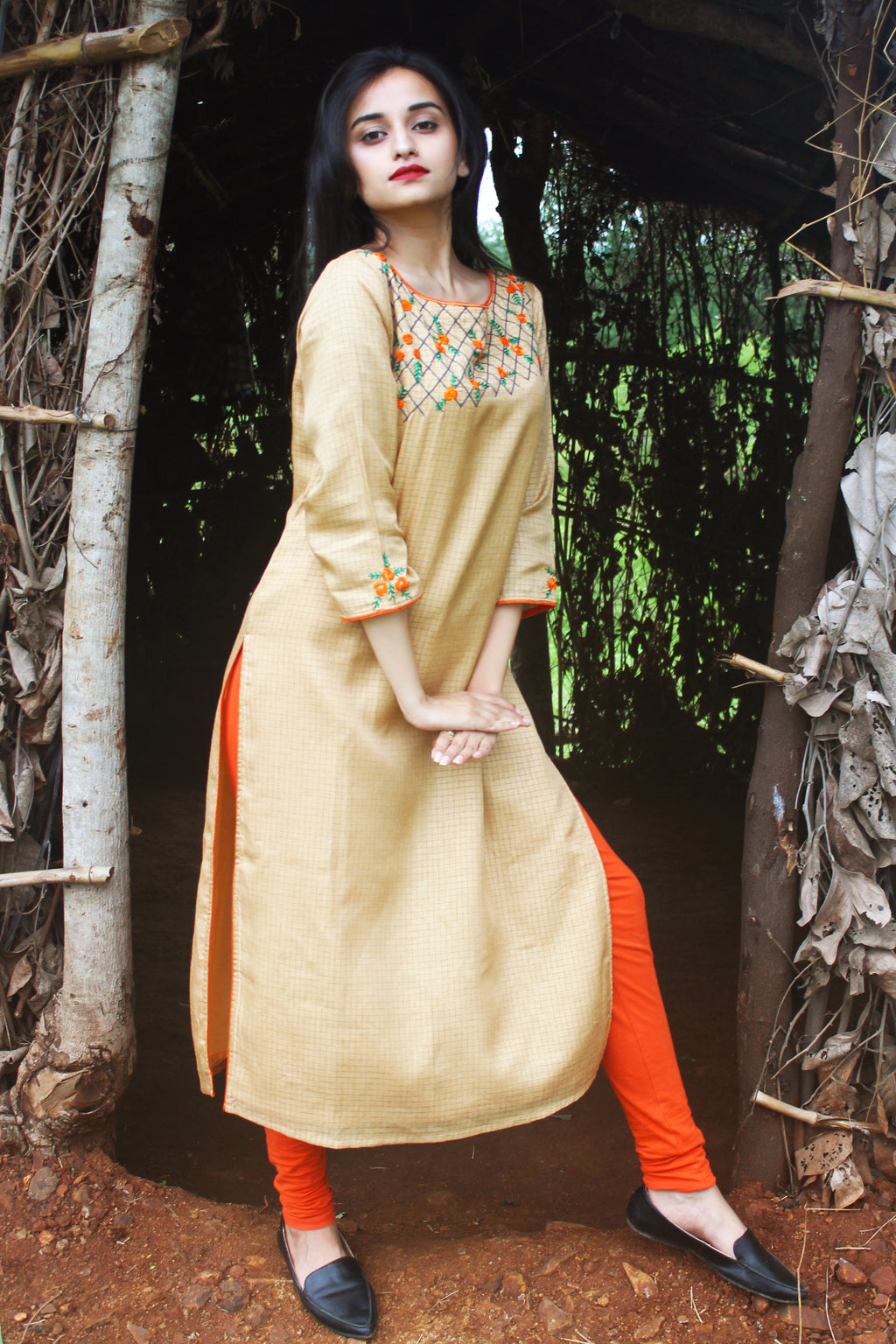 Rose Embroidery Mangalgiri Cotton Kurta